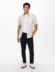 ONLY & SONS - ONSCAIDEN SS SOLID LINEN SHIRT NOOS - lowest prices - chinchilla - 4