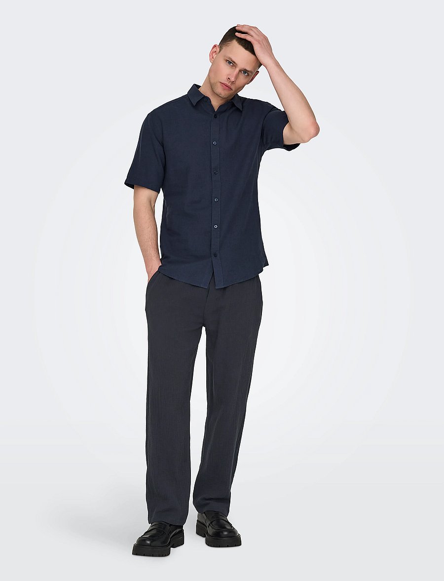 ONLY & SONS - ONSCAIDEN LIFE SS SOLID LINEN BLEND NOOS - leinenhemden - night sky - 5