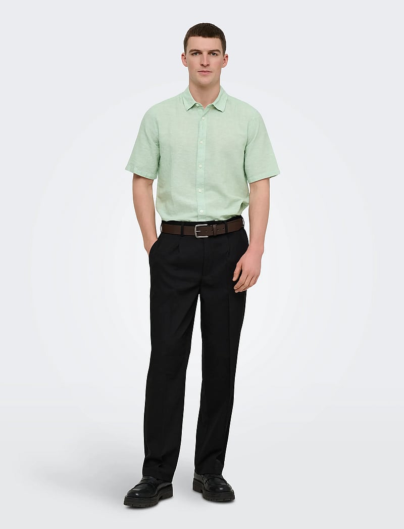 ONLY & SONS - ONSCAIDEN LIFE SS SOLID LINEN BLEND NOOS - leinenhemden - quiet green - 4