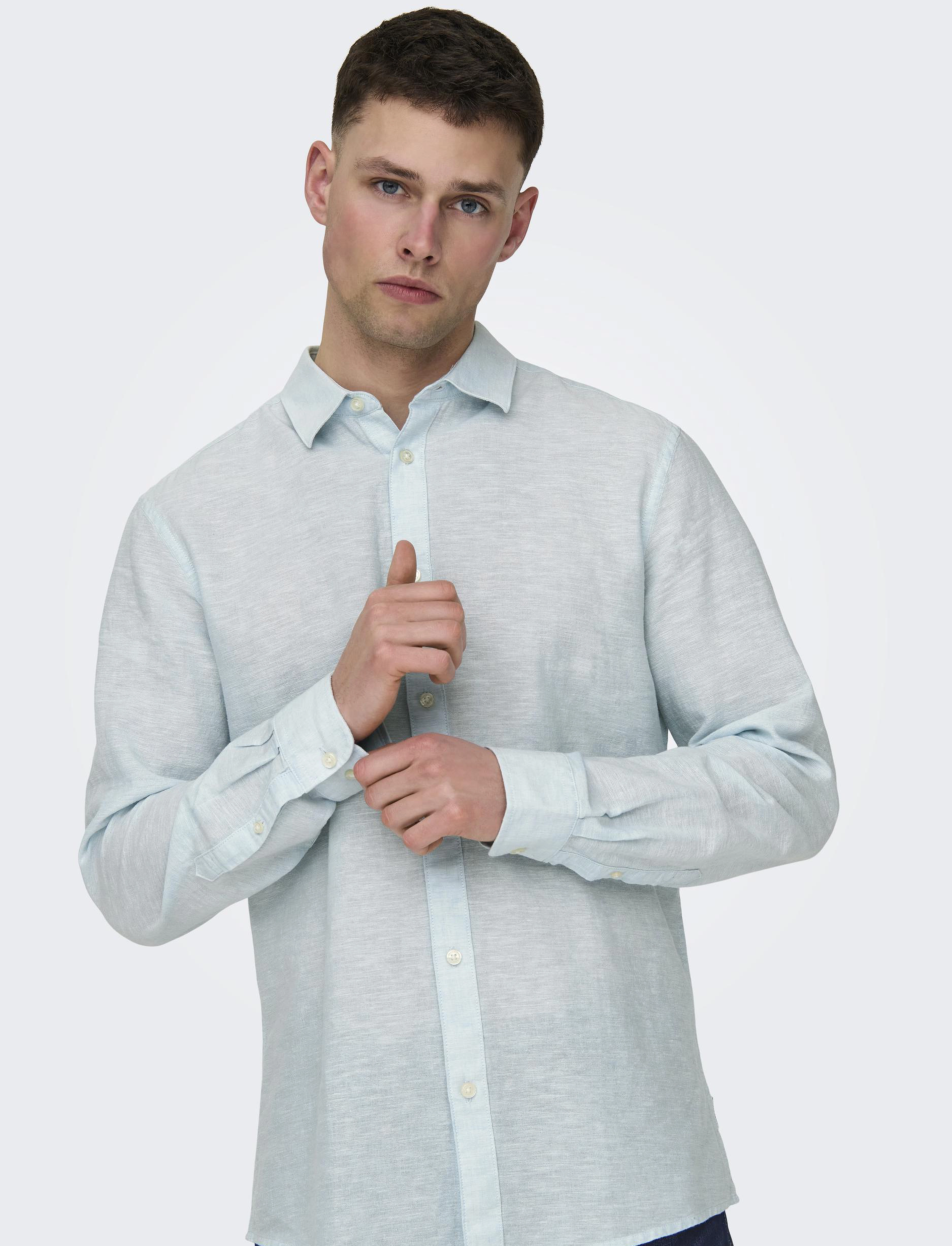 ONLY & SONS - ONSCAIDEN LIFE LS SOLID LINEN BLEND NOOS - linneskjortor - cashmere blue - 4