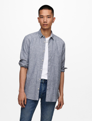 ONLY & SONS - ONSCAIDEN LS SOLID LINEN SHIRT NOOS - madalaimad hinnad - dress blues - 2
