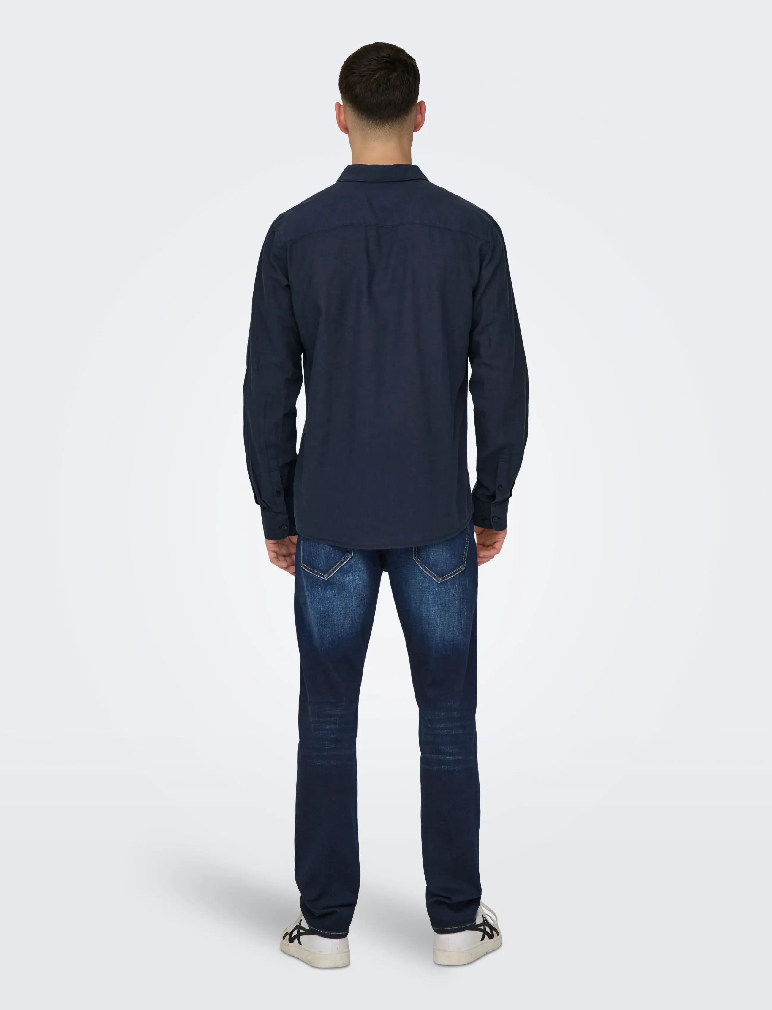 ONLY & SONS - ONSCAIDEN LIFE LS SOLID LINEN BLEND NOOS - linneskjortor - night sky - 3
