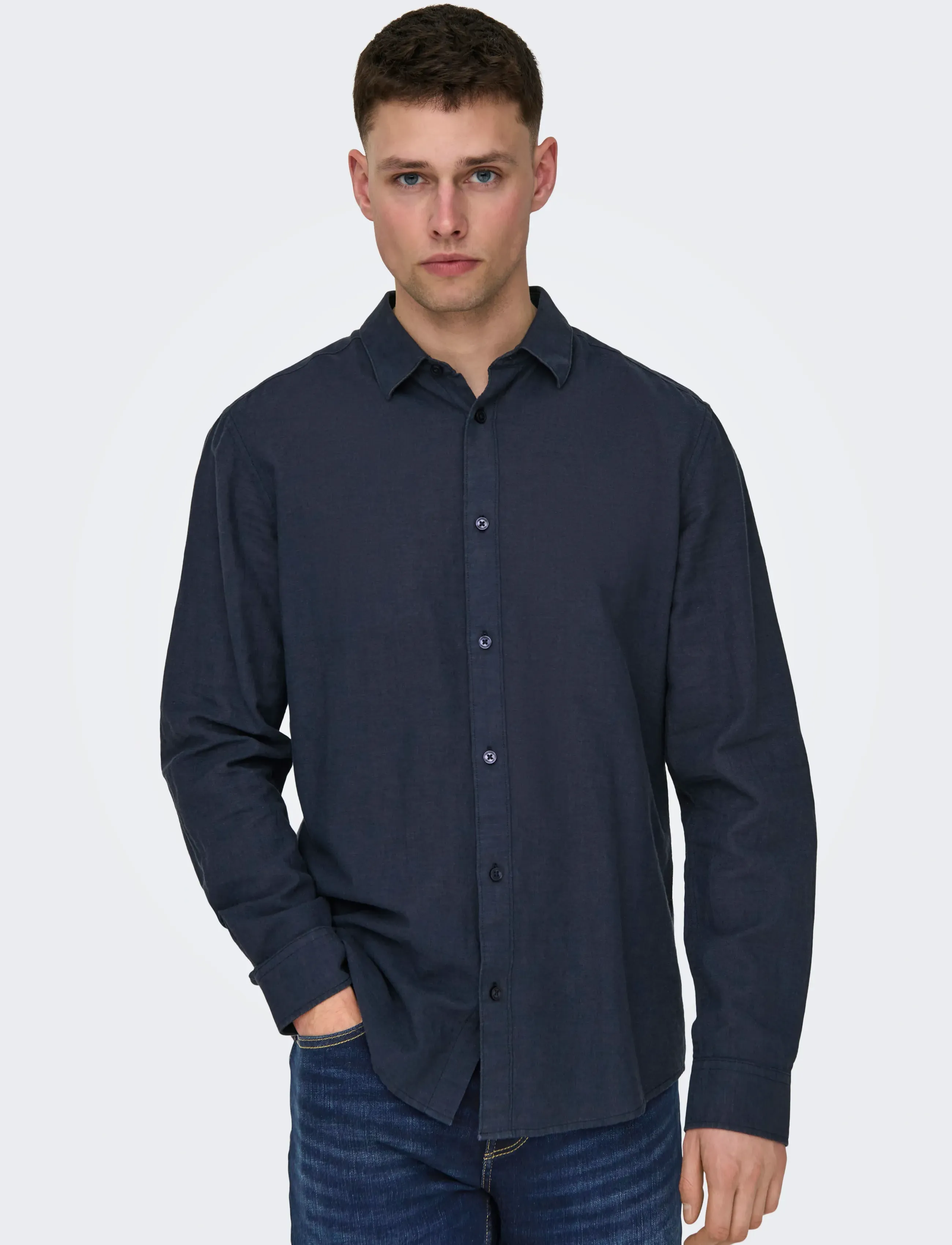 ONLY & SONS - ONSCAIDEN LIFE LS SOLID LINEN BLEND NOOS - linneskjortor - night sky - 4