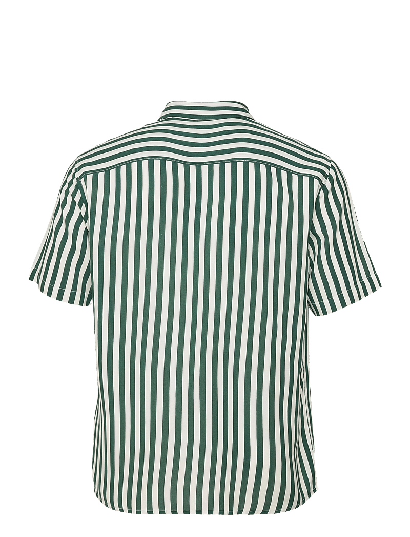 ONLY & SONS - ONSWAYNE LIFE SS VISCOSE SHIRT NOOS - kortærmede skjorter - dark green - 2