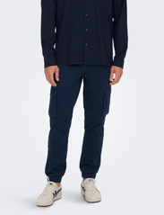 ONLY & SONS - ONSCAM STAGE CARGO CUFF LIFE 6687 NOOS - cargo pants - dress blues - 2