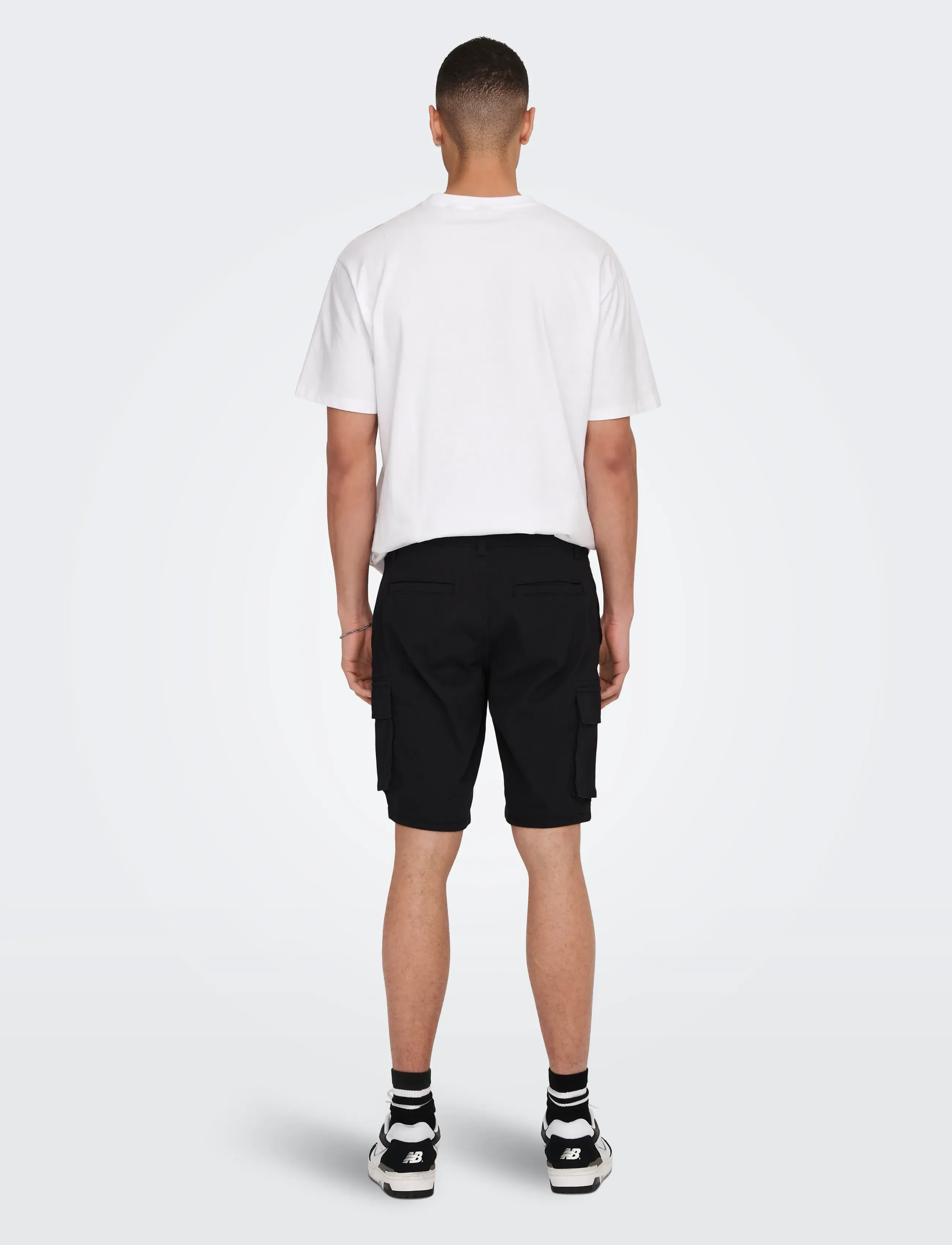 ONLY & SONS - ONSCAM STAGE CARGO SHORTS 6689 LIFE NOOS - cargo shorts - black - 3