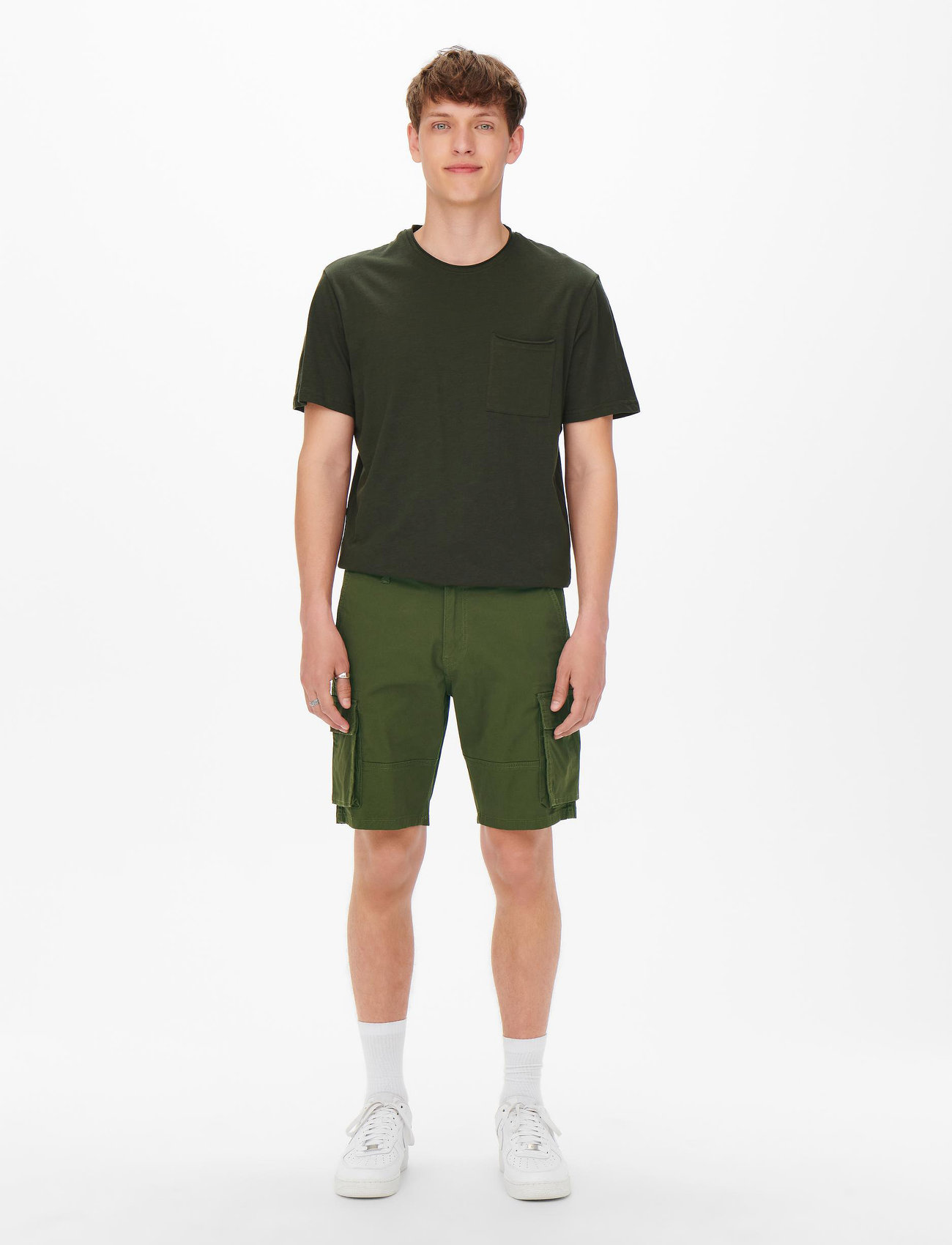 ONLY & SONS - ONSCAM STAGE CARGO SHORTS 6689 LIFE NOOS - cargo shorts - olive night - 0