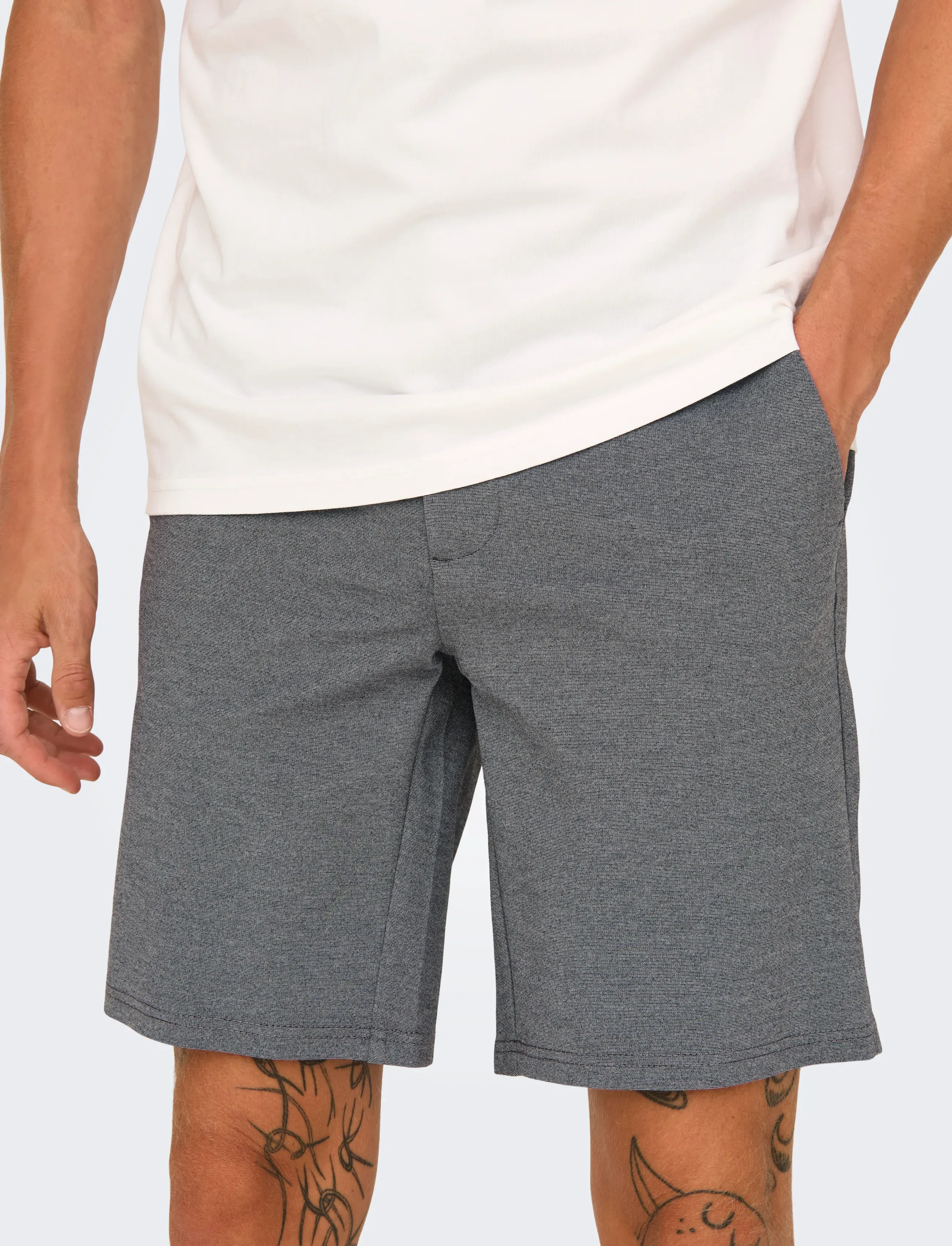 ONLY & SONS - ONSMARK SHORTS 0209 NOOS - chinos shorts - medium grey melange - 4