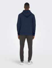 ONLY & SONS - ONSCERES HOODIE SWEAT NOOS - alhaisimmat hinnat - dress blues - 3