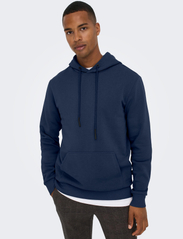 ONLY & SONS - ONSCERES HOODIE SWEAT NOOS - alhaisimmat hinnat - dress blues - 5