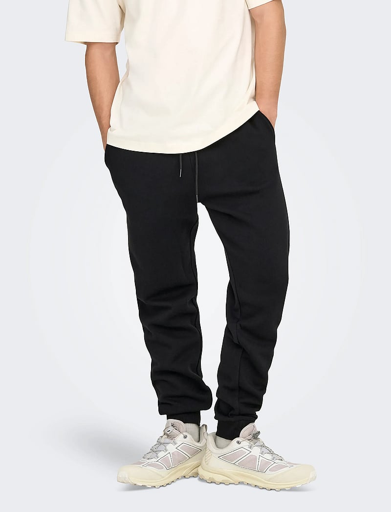 ONLY & SONS - ONSCERES REG SWEAT PANTS NOOS - collections - black - 0