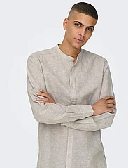 ONLY & SONS - ONSCAIDEN LS SOLID LINEN MAO SHIRT NOOS - linen shirts - chinchilla - 5
