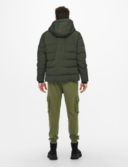 ONLY & SONS - ONSCAYSON PUFFA OTW - ziemas jakas - peat - 3