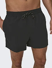 ONLY & SONS - ONSTED LIFE SHORT SWIM NOOS - zemākās cenas - black - 4