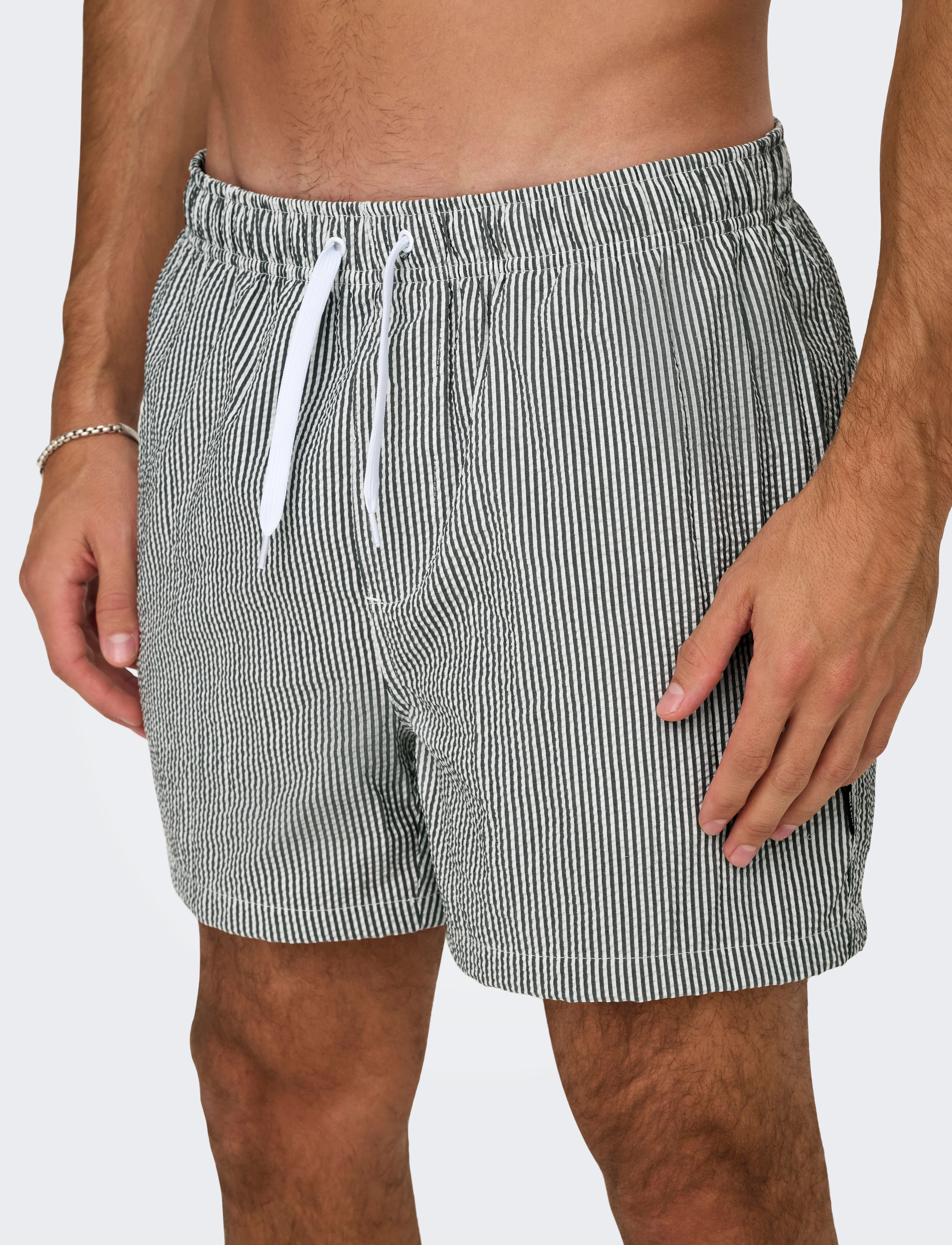 ONLY & SONS - ONSTED STRIPE SEERSUCKER SWIM NOOS - uimashortsit - kambaba - 4