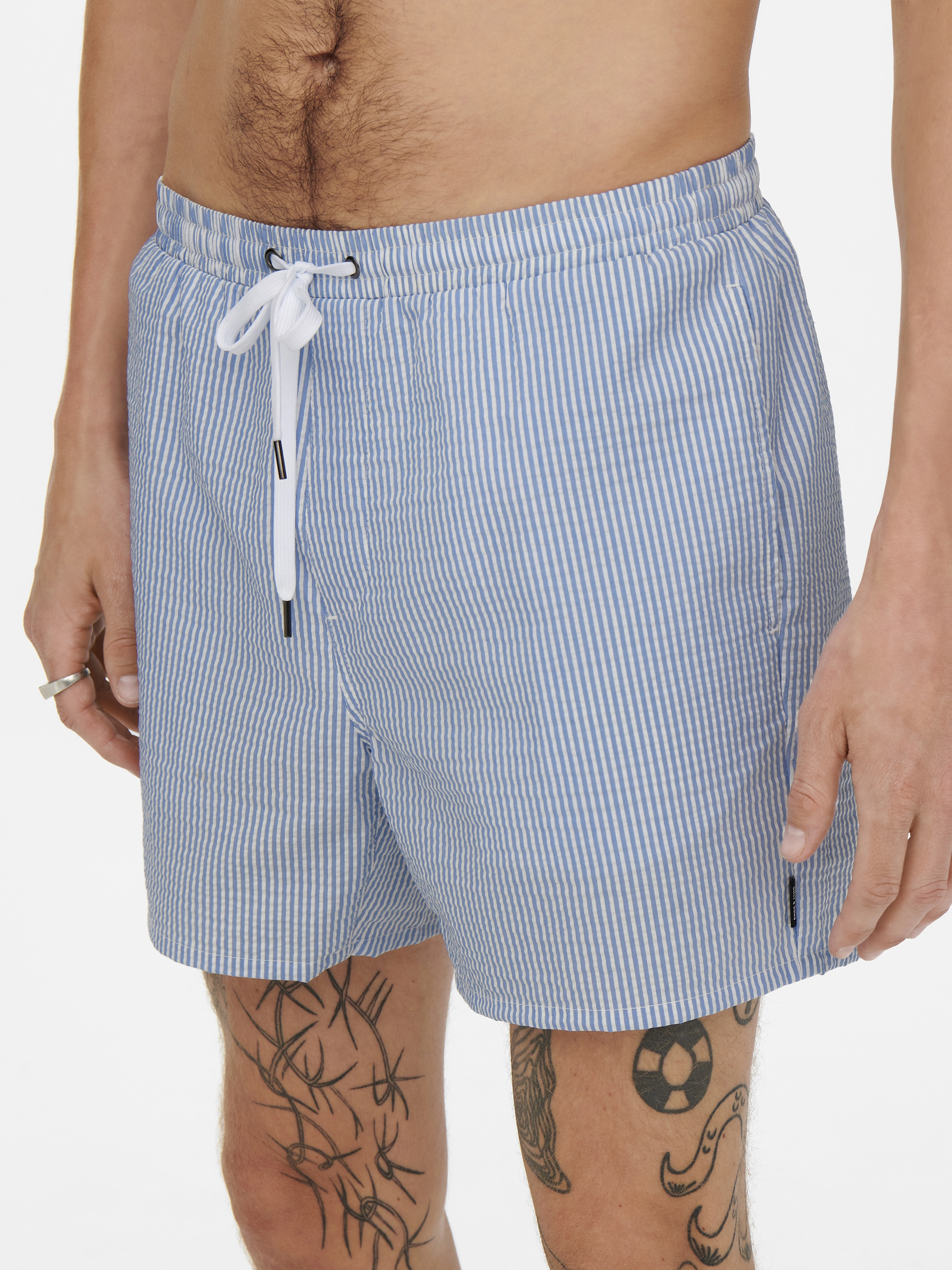 ONLY & SONS ONSTED STRIPE SEERSUCKER SWIM NOOS - Looks for less - QUIET HARBOR / multi