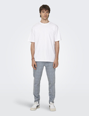 ONLY & SONS - ONSFRED LIFE RLX SS TEE NOOS - madalaimad hinnad - bright white - 4
