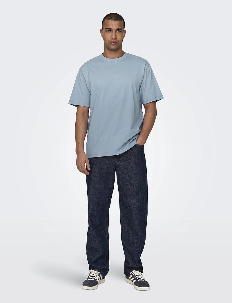 ONLY & SONS - ONSFRED LIFE RLX SS TEE NOOS - short-sleeved t-shirts - glacier lake - 4