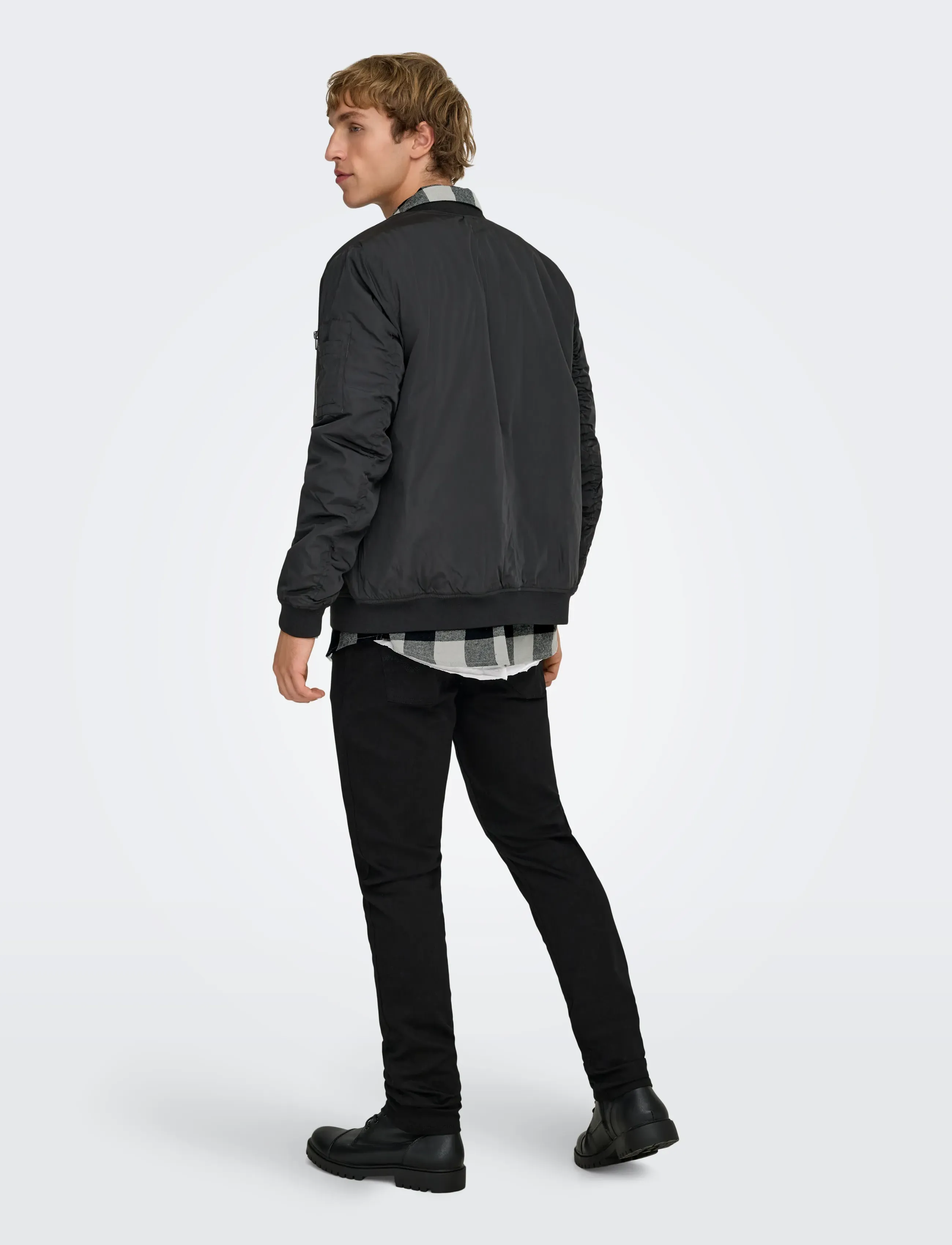 Onsjoshua Bomber Otw 2