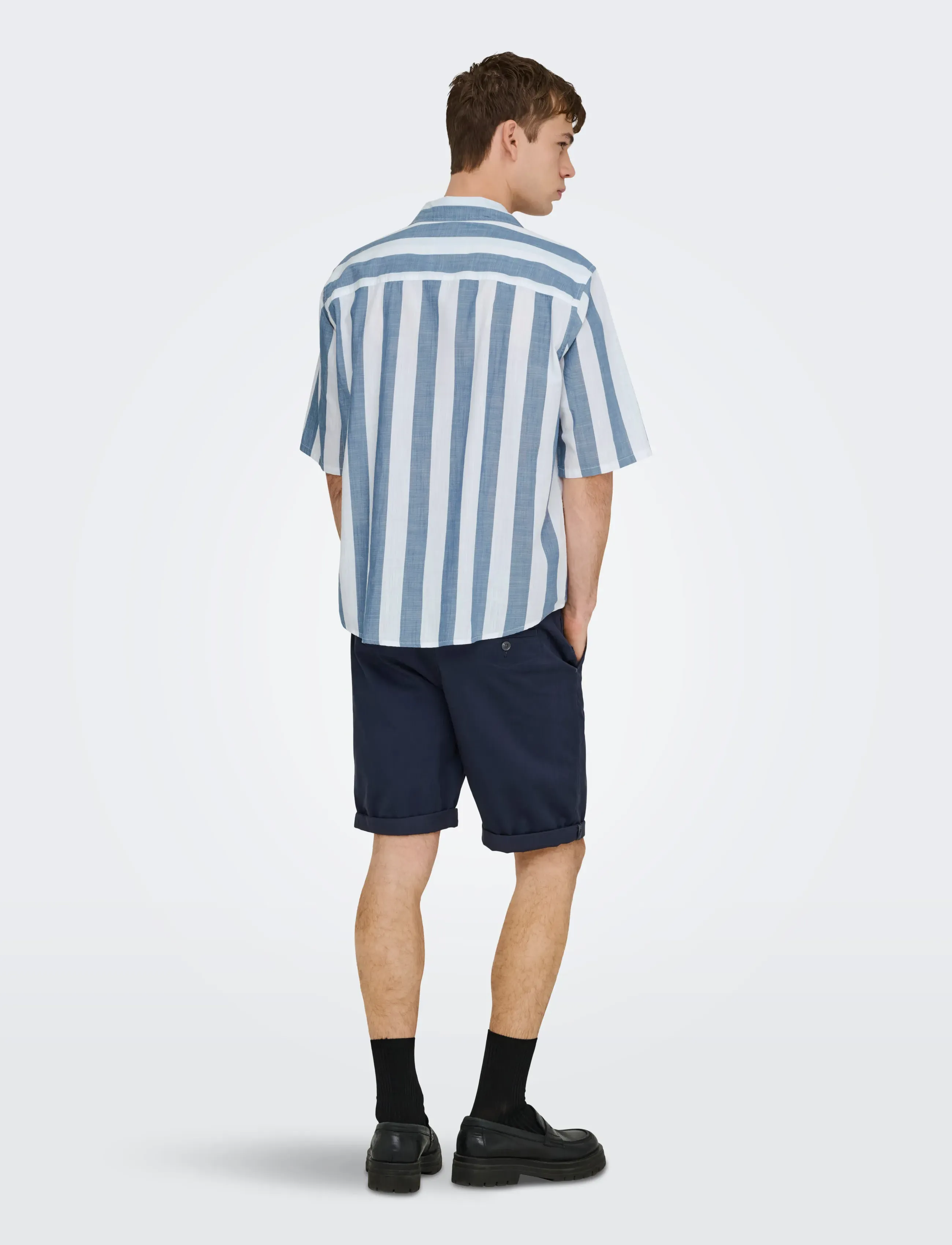 ONLY & SONS Onstes Rlx Ctn Slub Stripe Ss Shirt kortärmade skjortor herr – bild 2