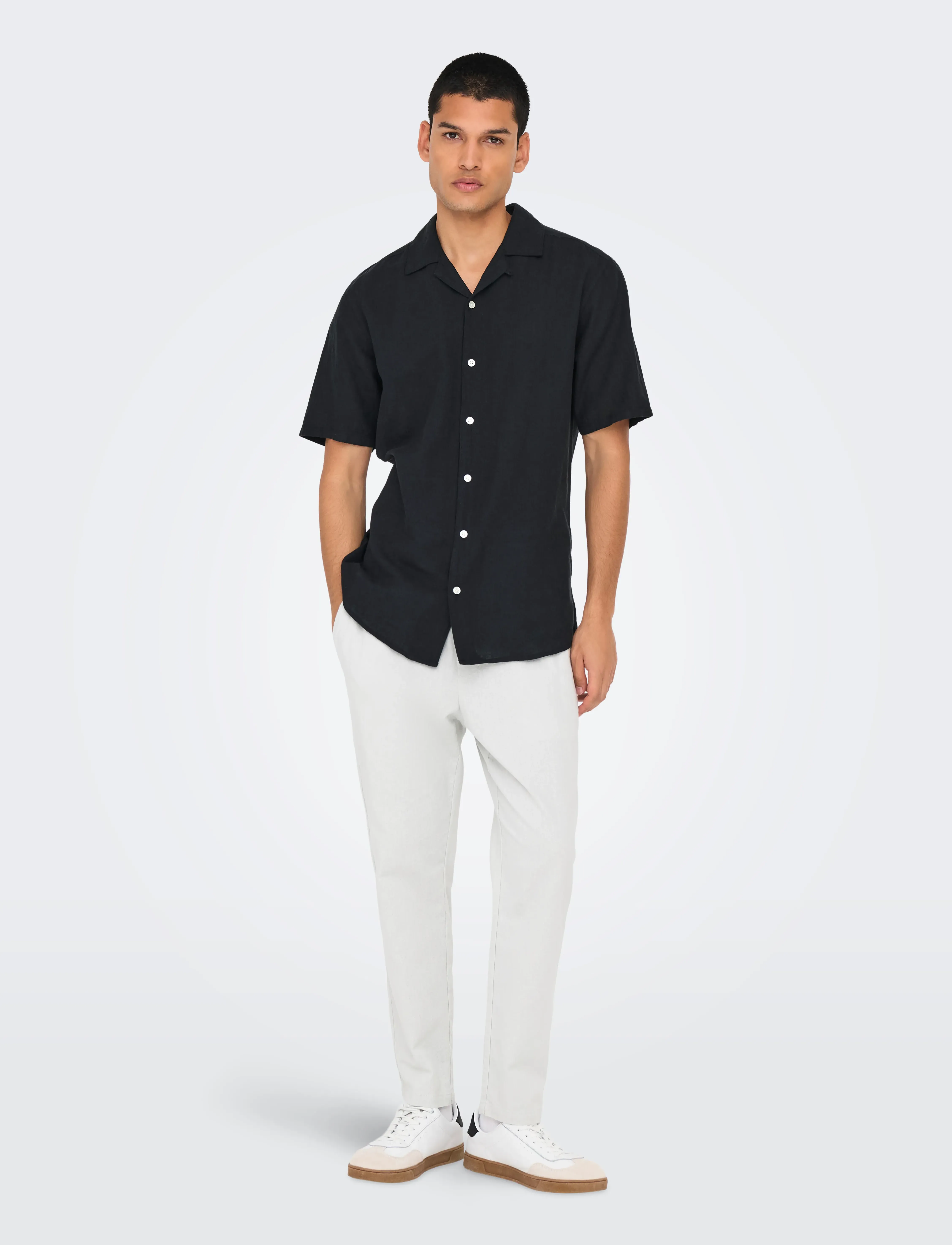 ONLY & SONS - ONSCAIDEN SS SOLID RESORT LINEN NOOS - hörskyrtur - black - 4