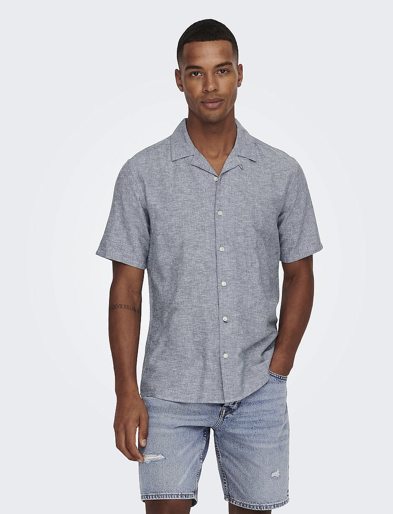 ONLY & SONS - ONSCAIDEN SS SOLID RESORT LINEN SHIRT - leinenhemden - dress blues - 0