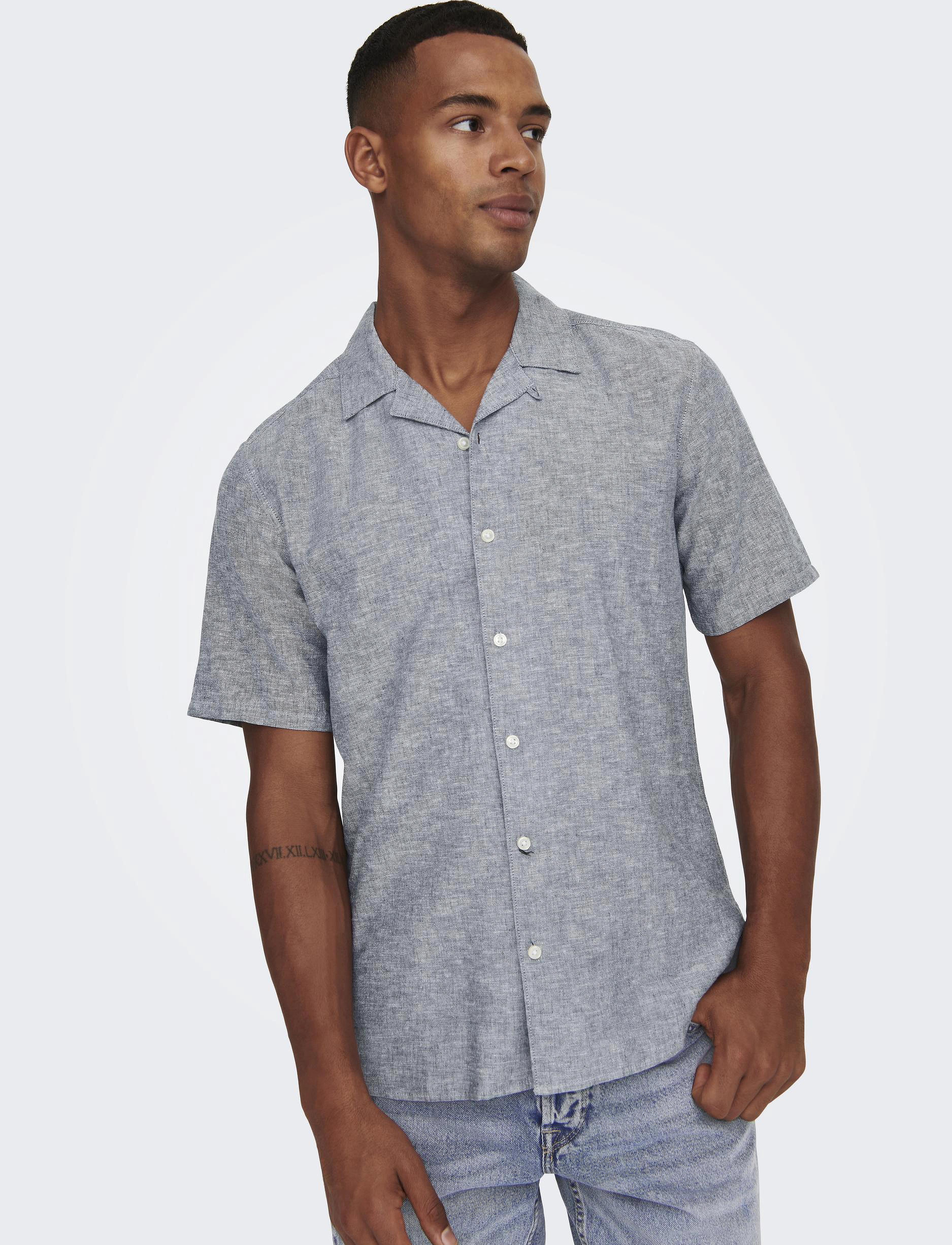 ONLY & SONS - ONSCAIDEN SS SOLID RESORT LINEN NOOS - hørskjorter - dress blues - 5