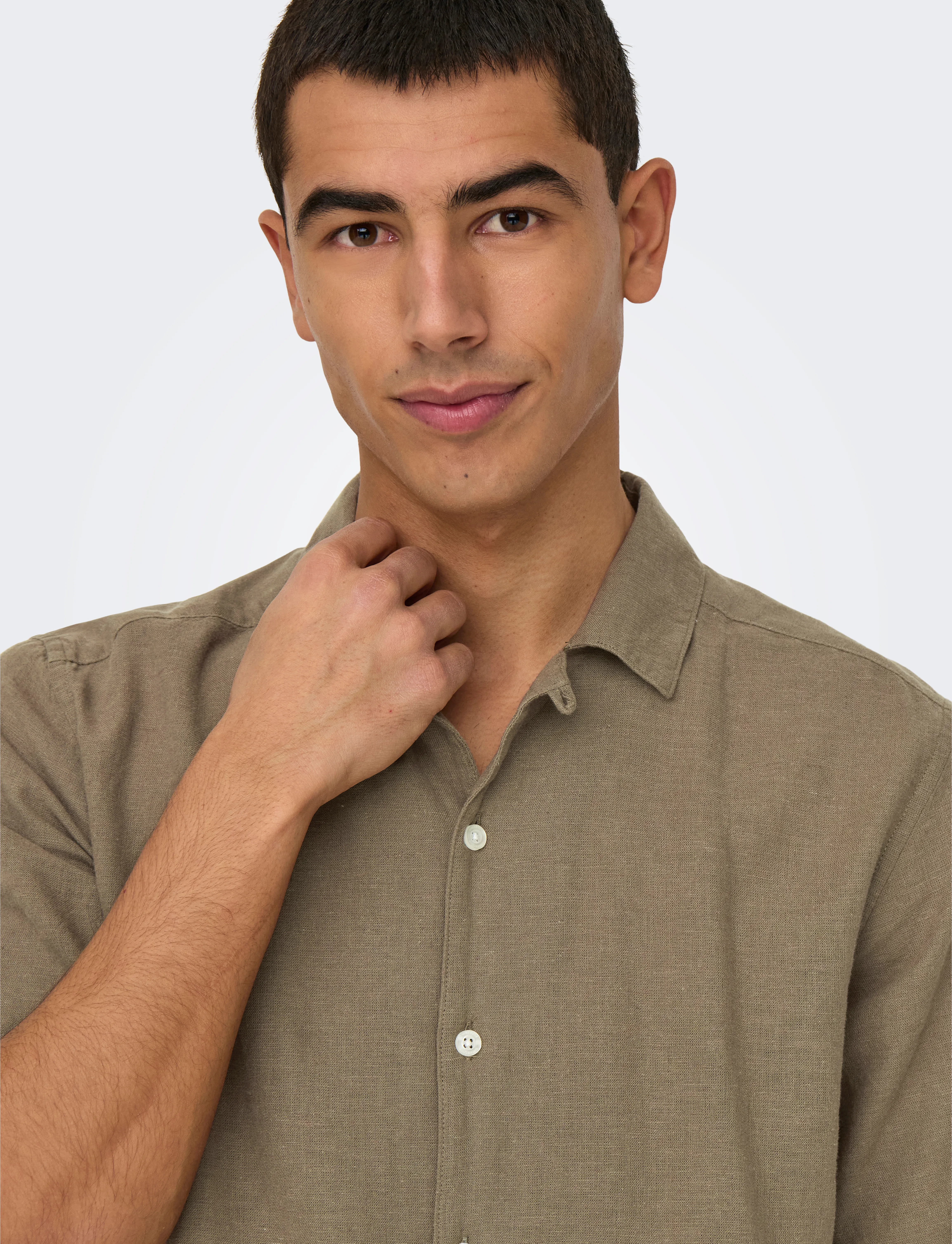 ONLY & SONS - ONSCAIDEN SS SOLID RESORT LINEN NOOS - linneskjortor - fossil - 4