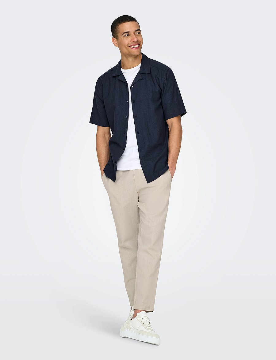 ONLY & SONS - ONSCAIDEN SS SOLID RESORT LINEN NOOS - linneskjortor - night sky - 4