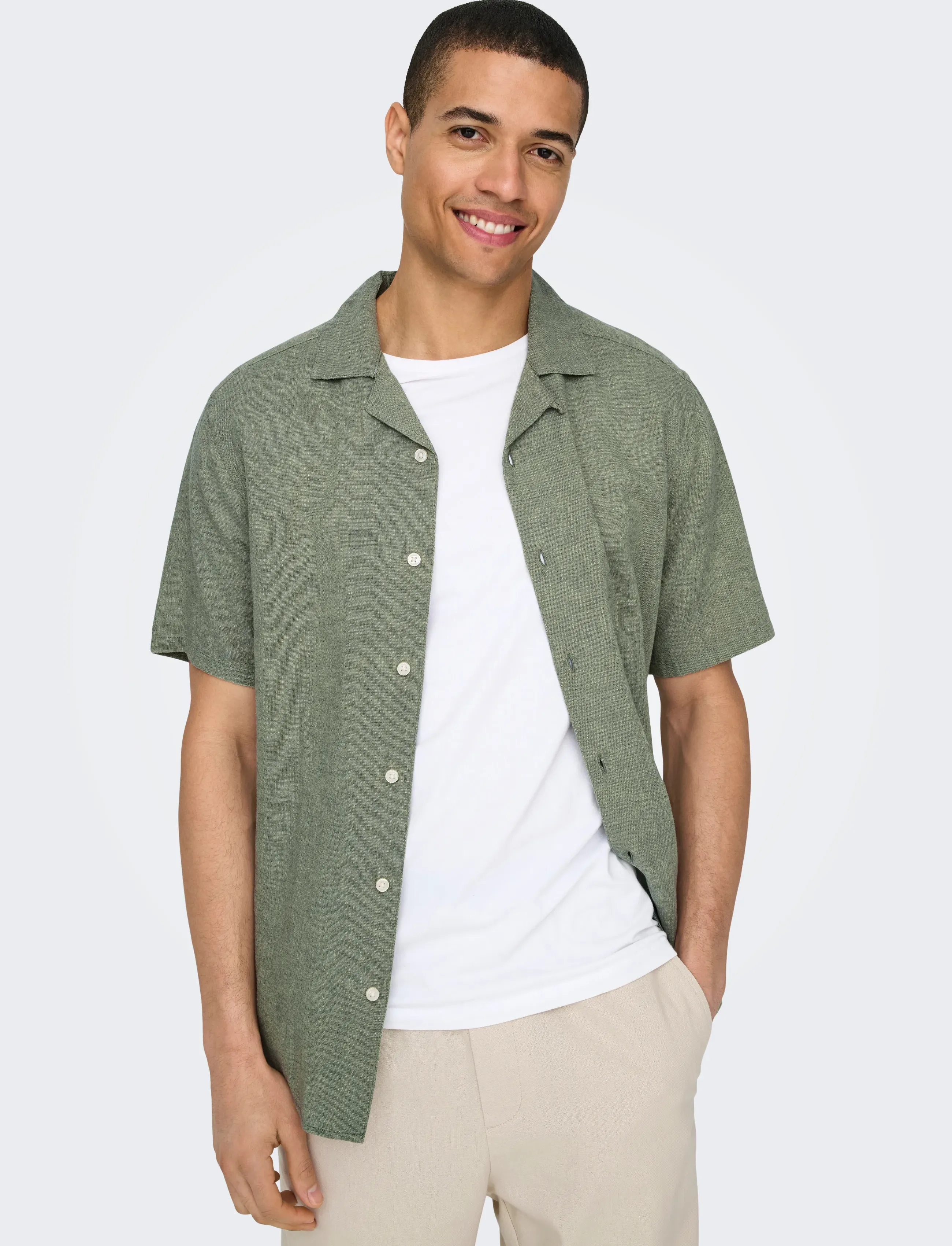 ONLY & SONS - ONSCAIDEN SS SOLID RESORT LINEN NOOS - koszule lniane - swamp - 5