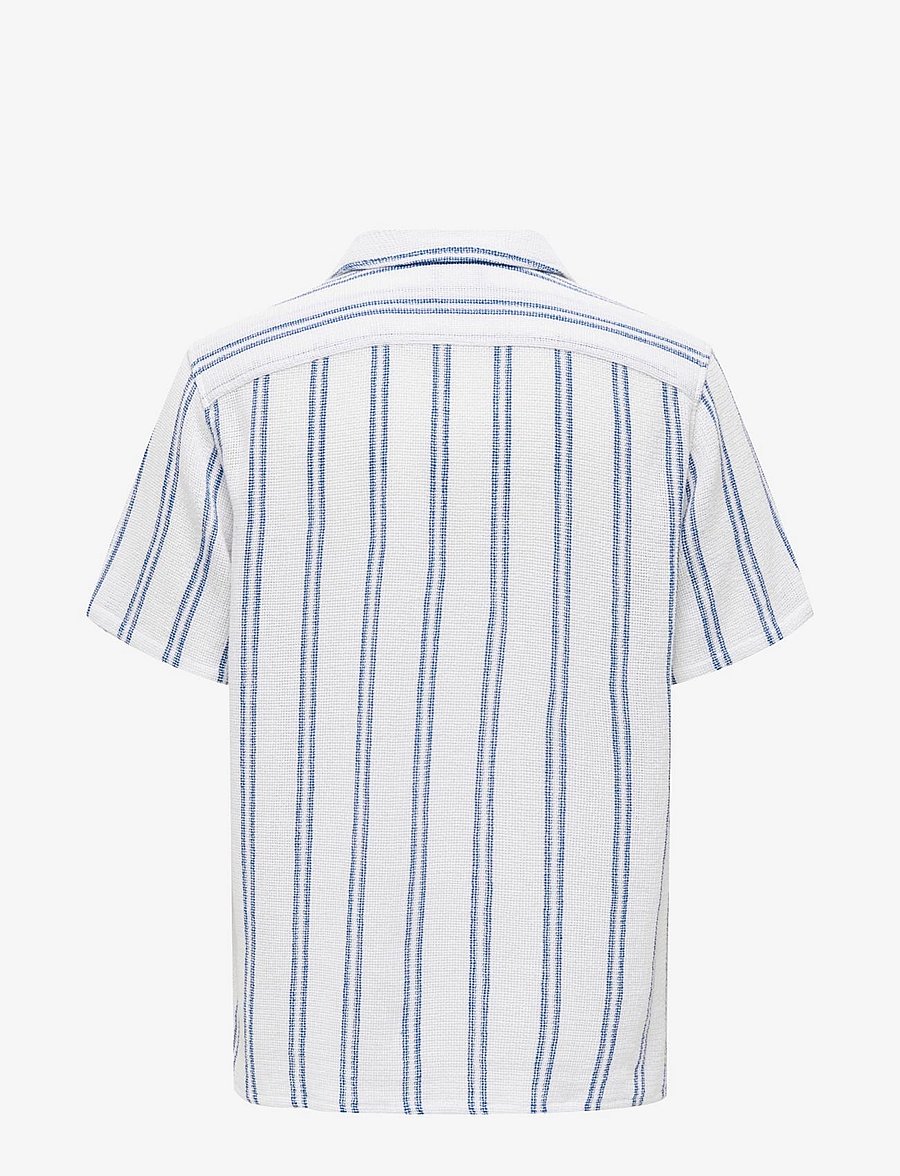 ONLY & SONS - ONSTREV LIFE REG STRIPE SS SHIRT NOOS - chemises à manches courtes - cloud dancer - 2