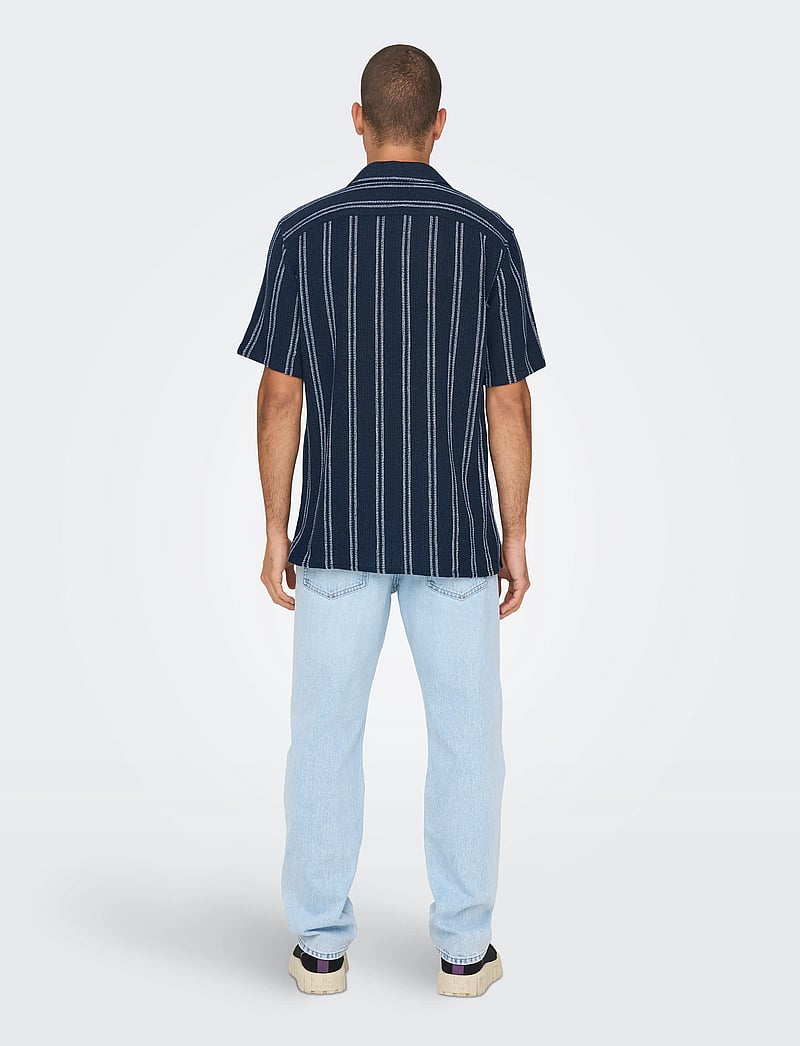ONLY & SONS - ONSTREV LIFE REG STRIPE SS SHIRT NOOS - kurzarmhemden - dark navy - 3