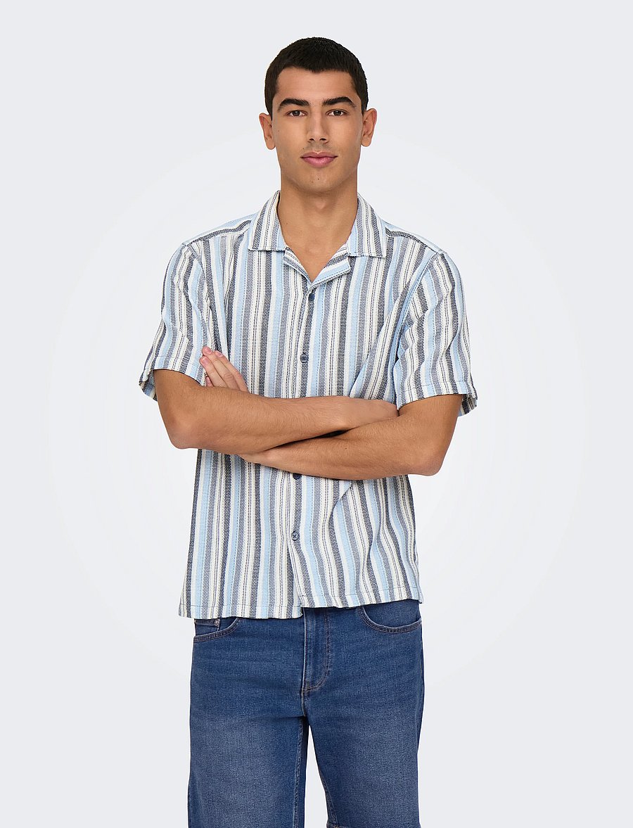 ONLY & SONS - ONSTREV LIFE REG STRIPE SS SHIRT NOOS - kurzarmhemden - vintage indigo - 0