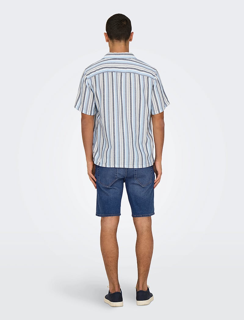 ONLY & SONS - ONSTREV LIFE REG STRIPE SS SHIRT NOOS - kurzarmhemden - vintage indigo - 3