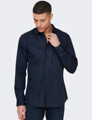 ONLY & SONS - ONSANDY SLIM EASY IRON POPLIN SHIRT NOOS - basic shirts - dark navy - 5