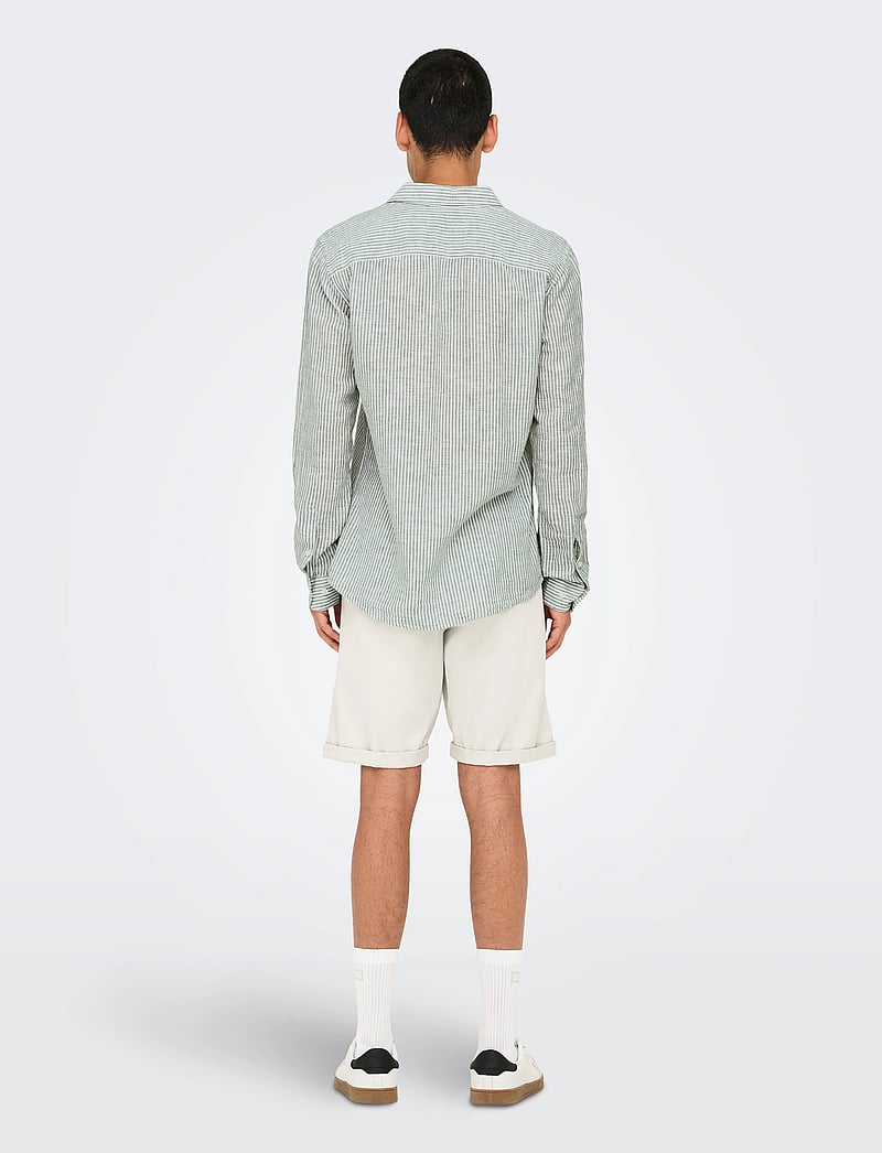 ONLY & SONS - ONSCAIDEN LIFE LS STRIPE LINEN NOOS - gestreifte hemden - sea spray - 3