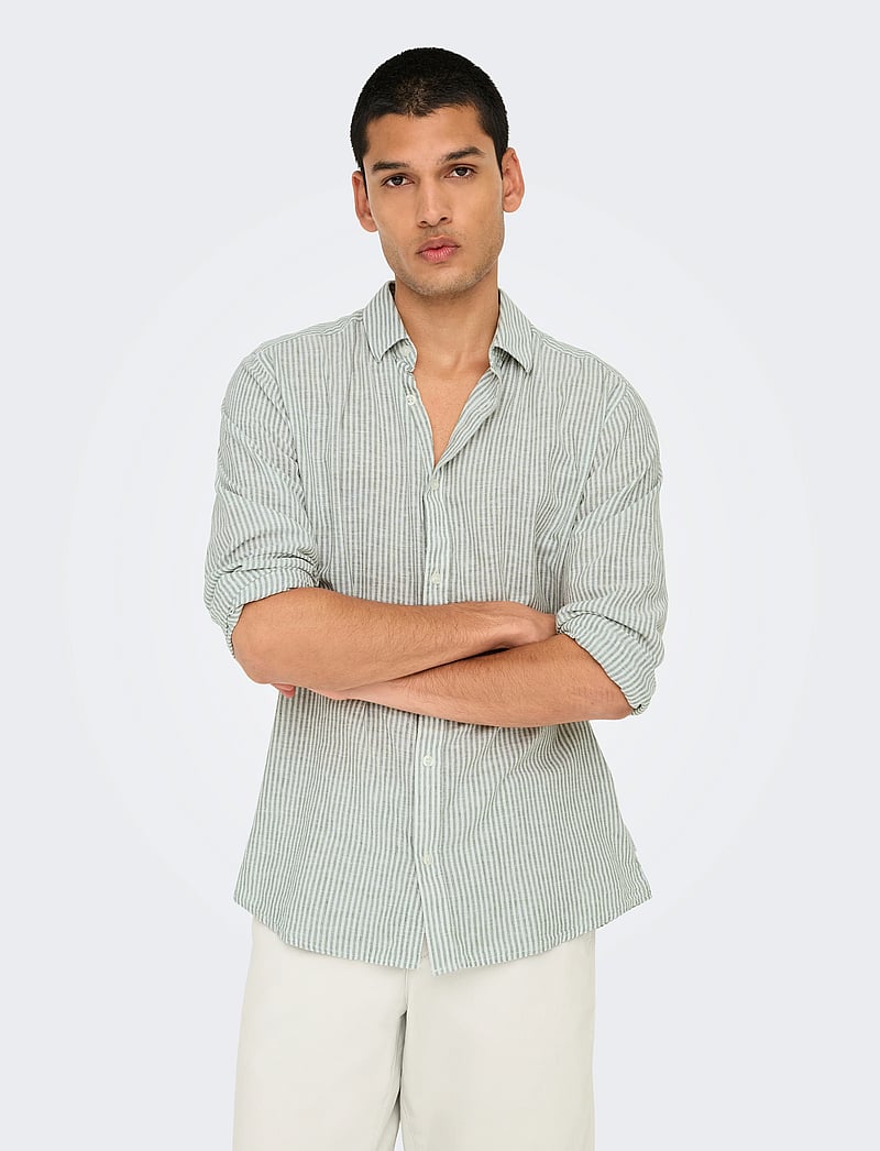 ONLY & SONS - ONSCAIDEN LIFE LS STRIPE LINEN NOOS - gestreifte hemden - sea spray - 5