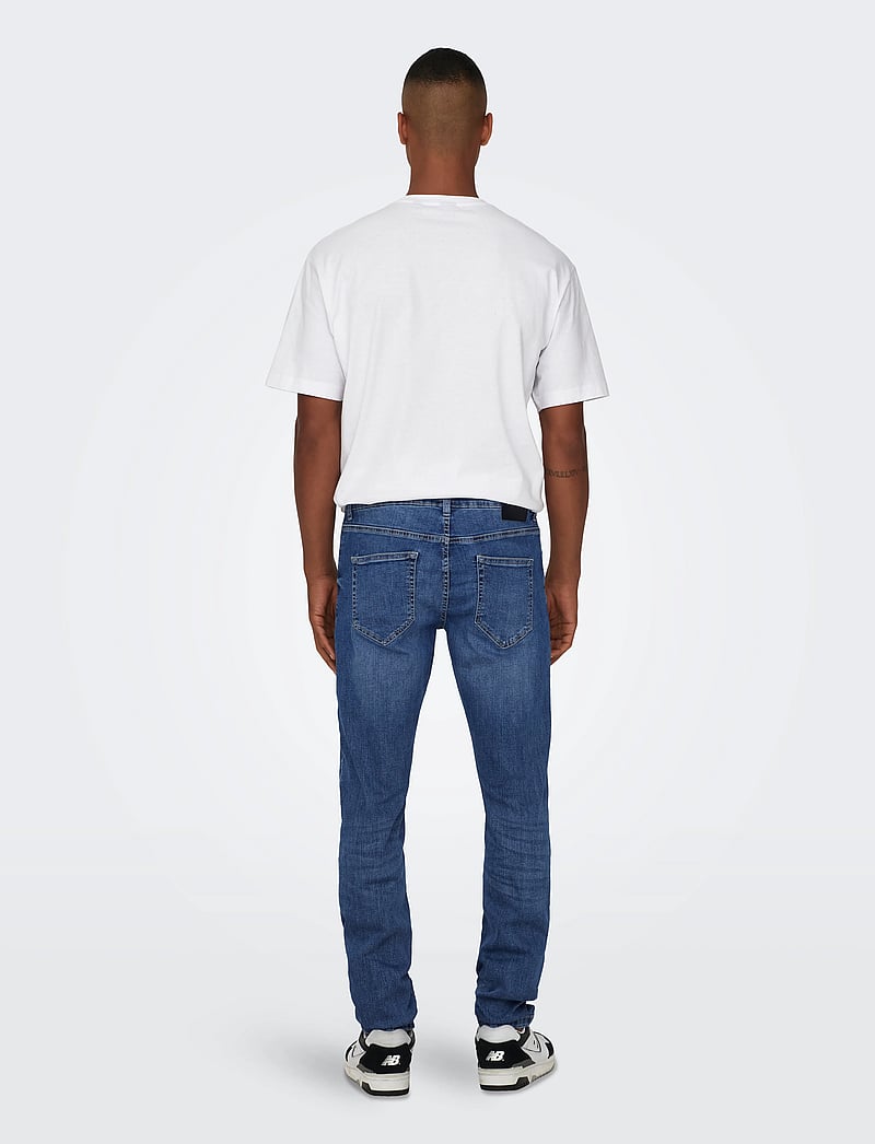 ONLY & SONS - ONSWEFT REG. MB 6755 MAT DNM NOOS - kitsad teksad - medium blue denim - 3
