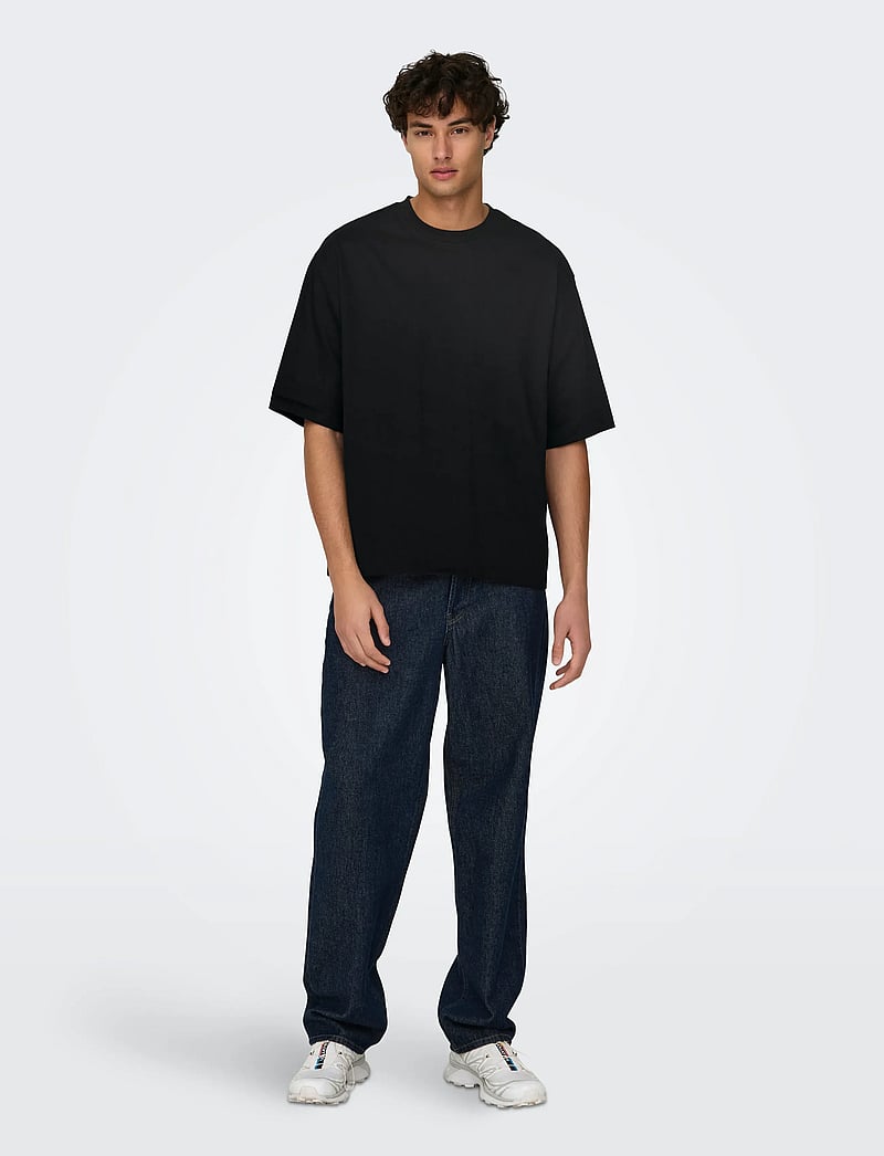 ONLY & SONS - ONSMILLENIUM OVZ SS TEE NOOS - kurzärmelig - black - 0