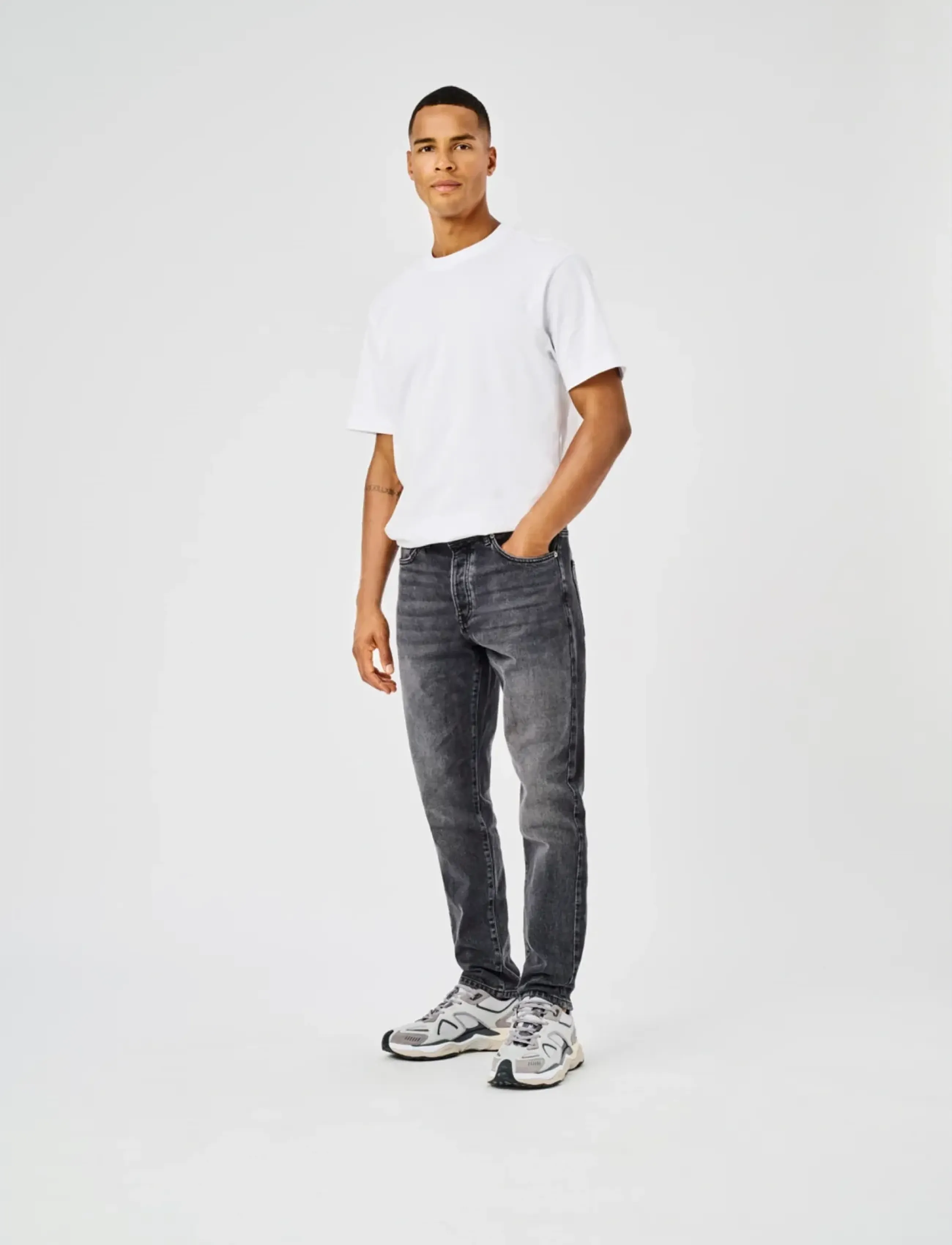 ONLY & SONS ONSYOKE TAPERED WB 7850 DOT DNM NOOS - Teksariided - BLACK DENIM / black