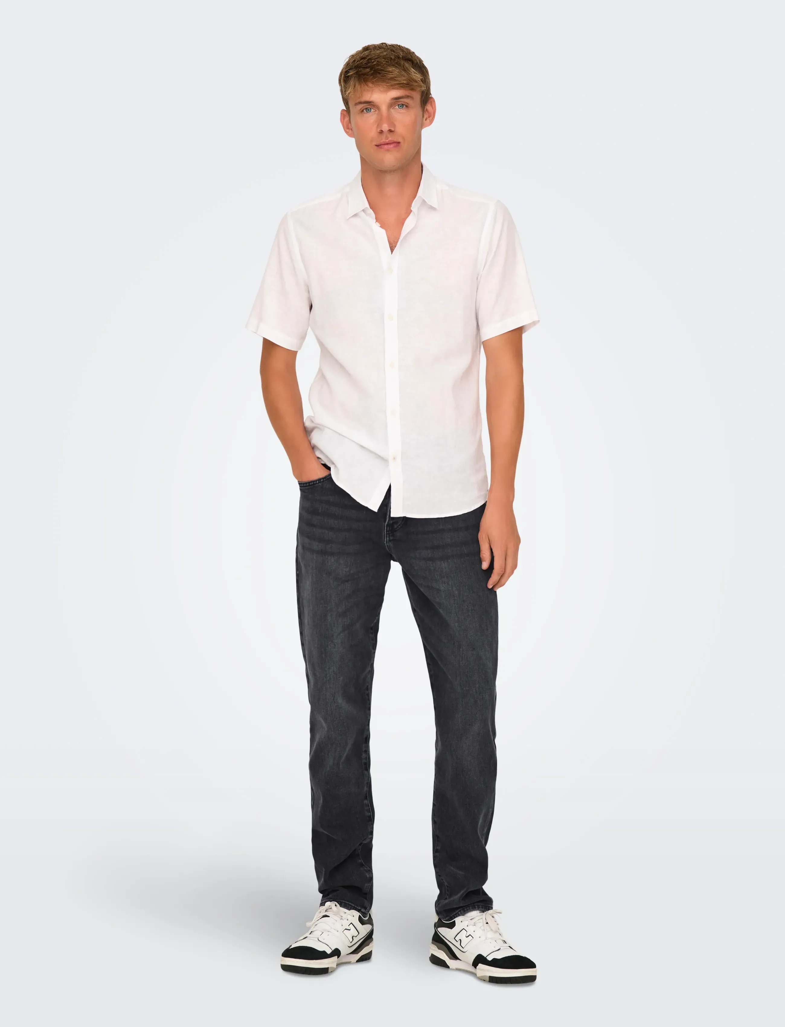 ONLY & SONS - ONSYOKE TAPERED WB 7850 DOT DNM NOOS - tapered jeans - black denim - 5