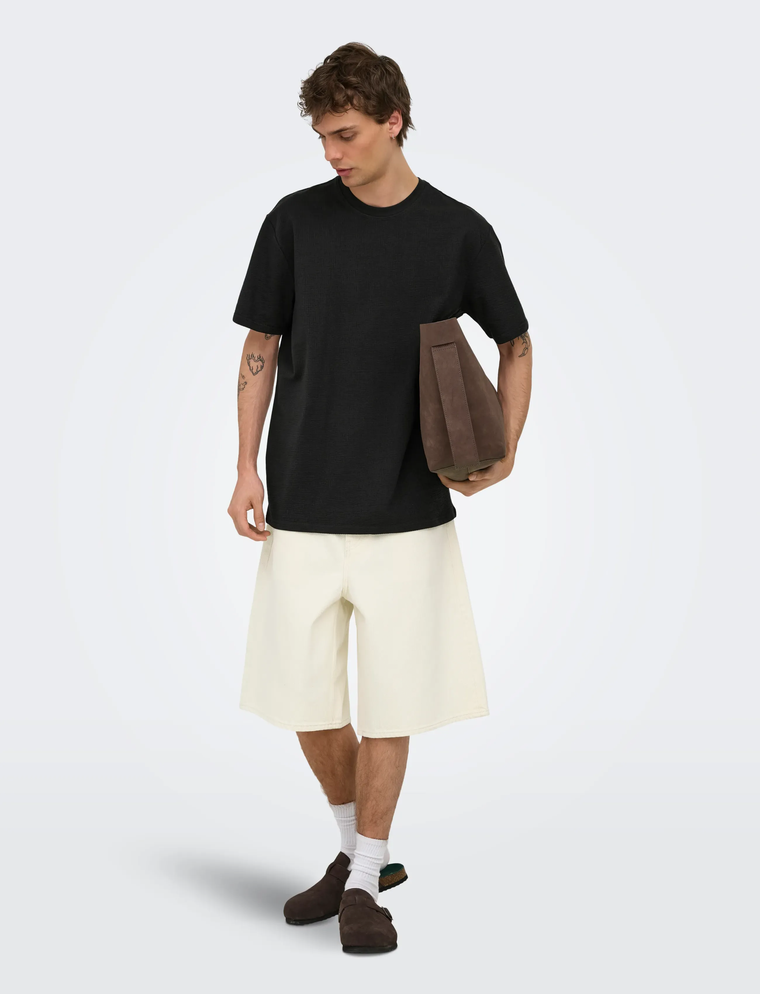ONLY & SONS - ONSKIAN LIFE REG SEERSUCKER SS TEE NOOS - kortærmede t-shirts - black - 4