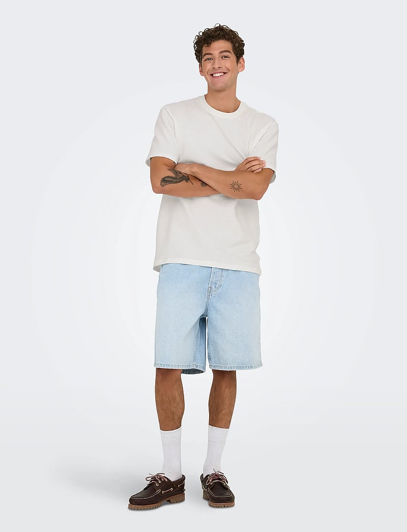 ONLY & SONS - ONSKIAN LIFE REG SEERSUCKER SS TEE NOOS - kurzärmelig - cloud dancer - 4