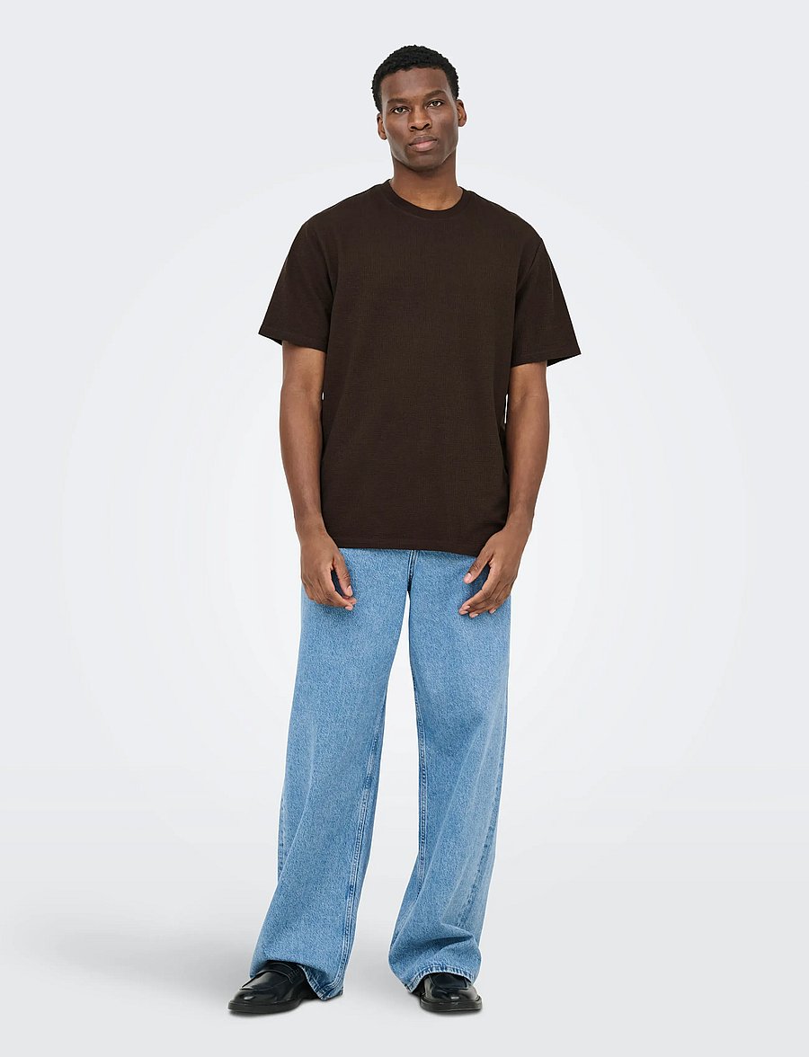 ONLY & SONS - ONSKIAN LIFE REG SEERSUCKER SS TEE NOOS - kortærmede t-shirts - coffee bean - 4