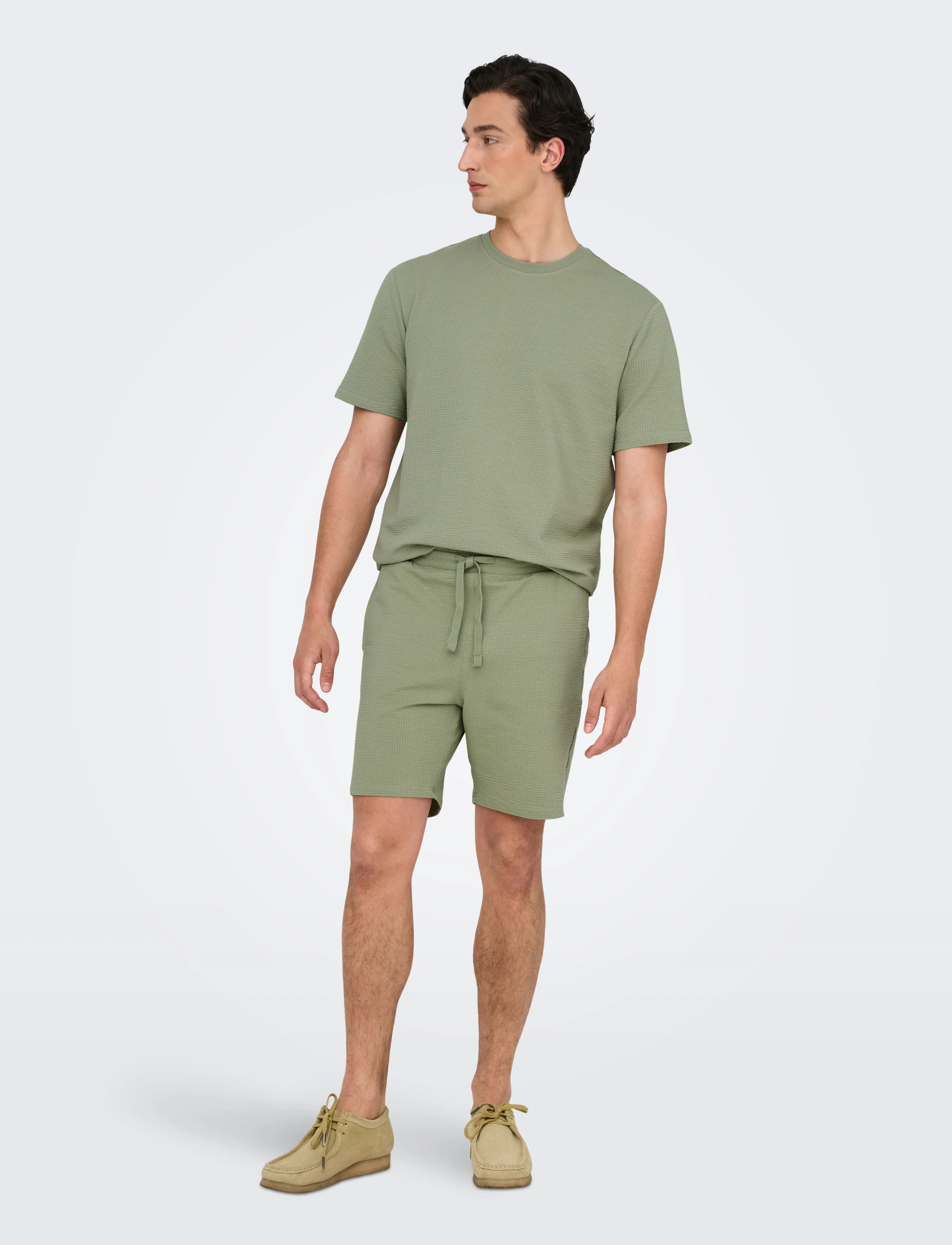 ONLY & SONS - ONSKIAN LIFE REG SEERSUCKER SHORTS NOOS - krótkie spodenki - seagrass - 5