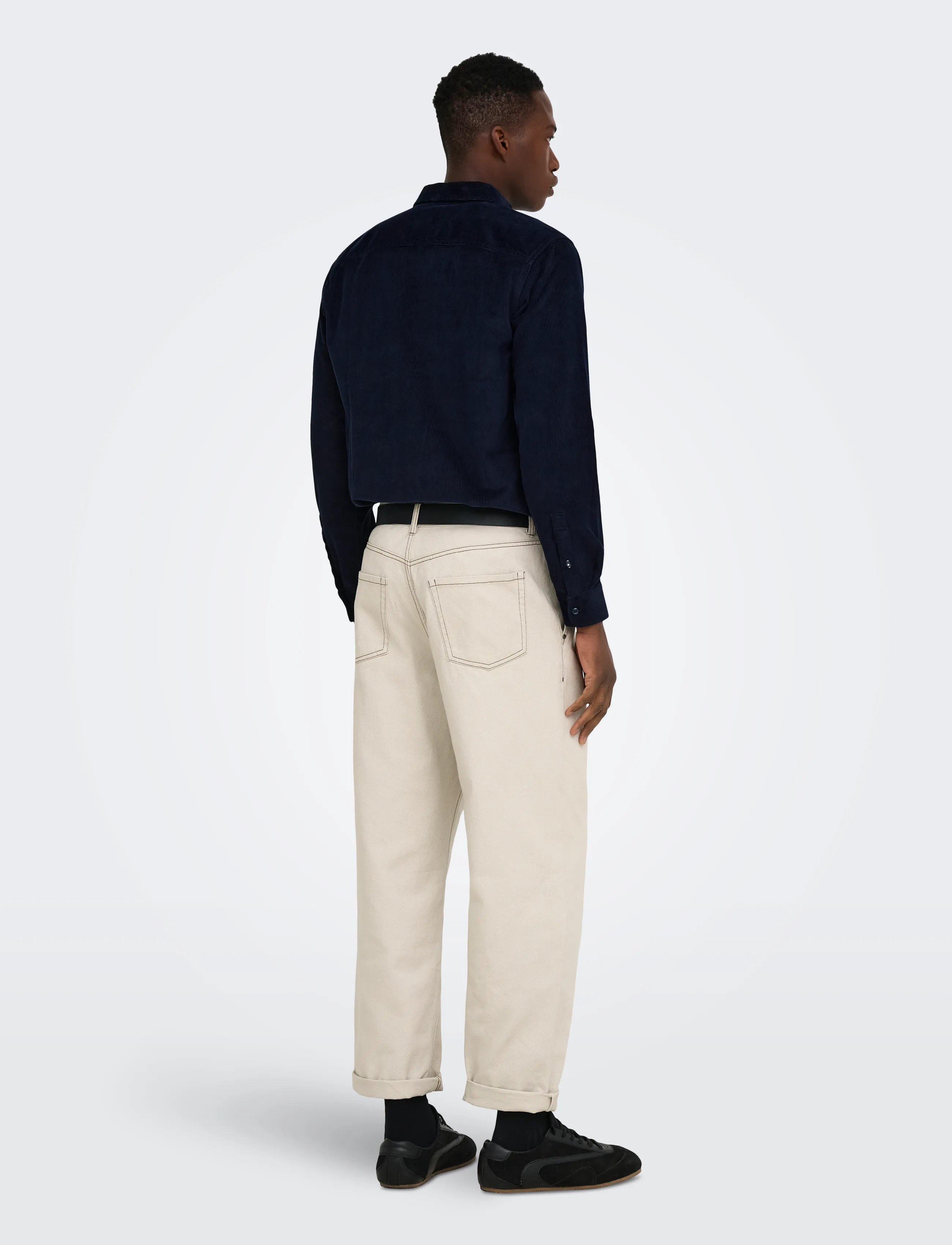 ONLY & SONS - ONSMICHAEL 18W REG CORD STRETCH LS NOOS - fløjlsskjorter - dark sapphire - 3