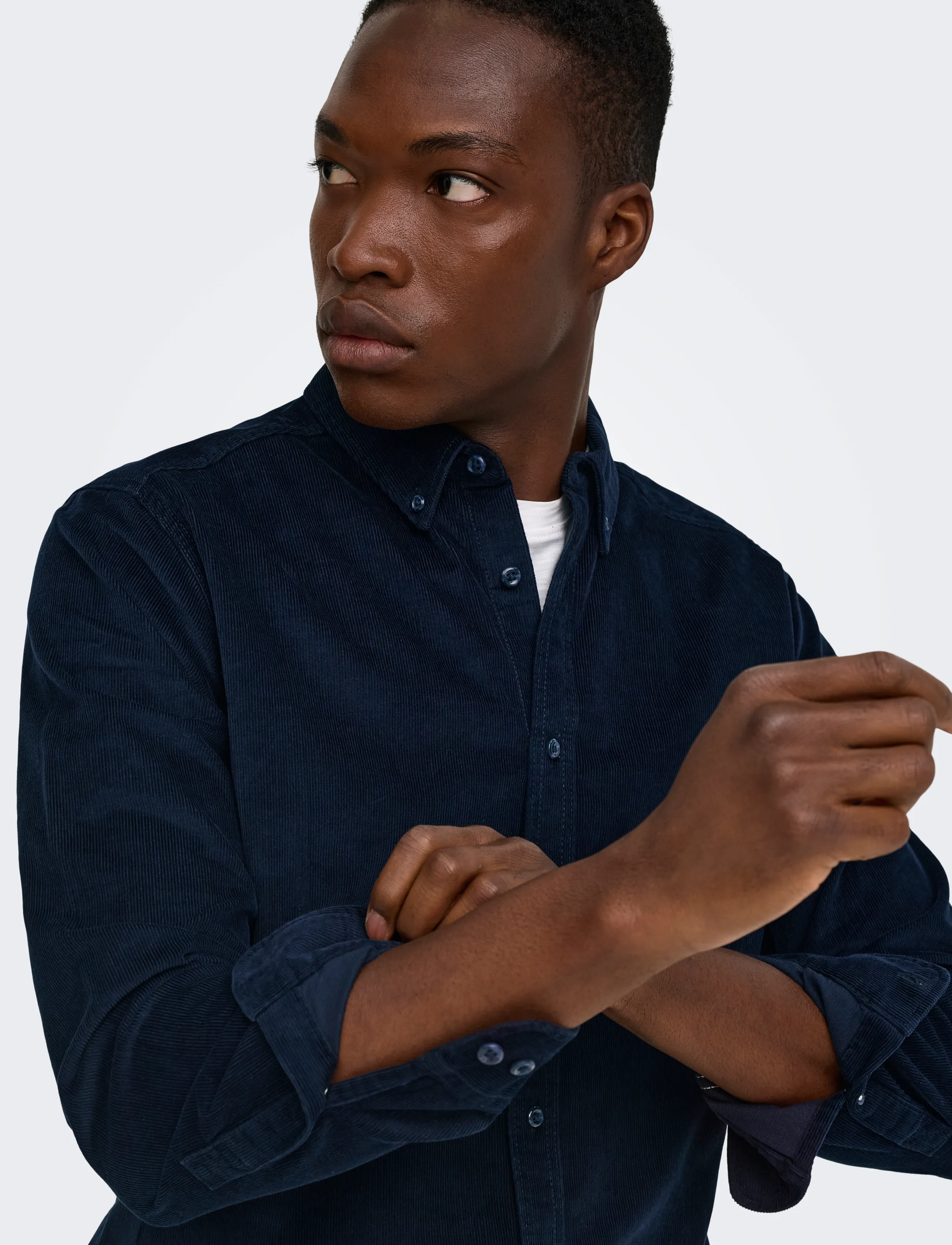 ONLY & SONS - ONSMICHAEL 18W REG CORD STRETCH LS NOOS - fløjlsskjorter - dark sapphire - 5