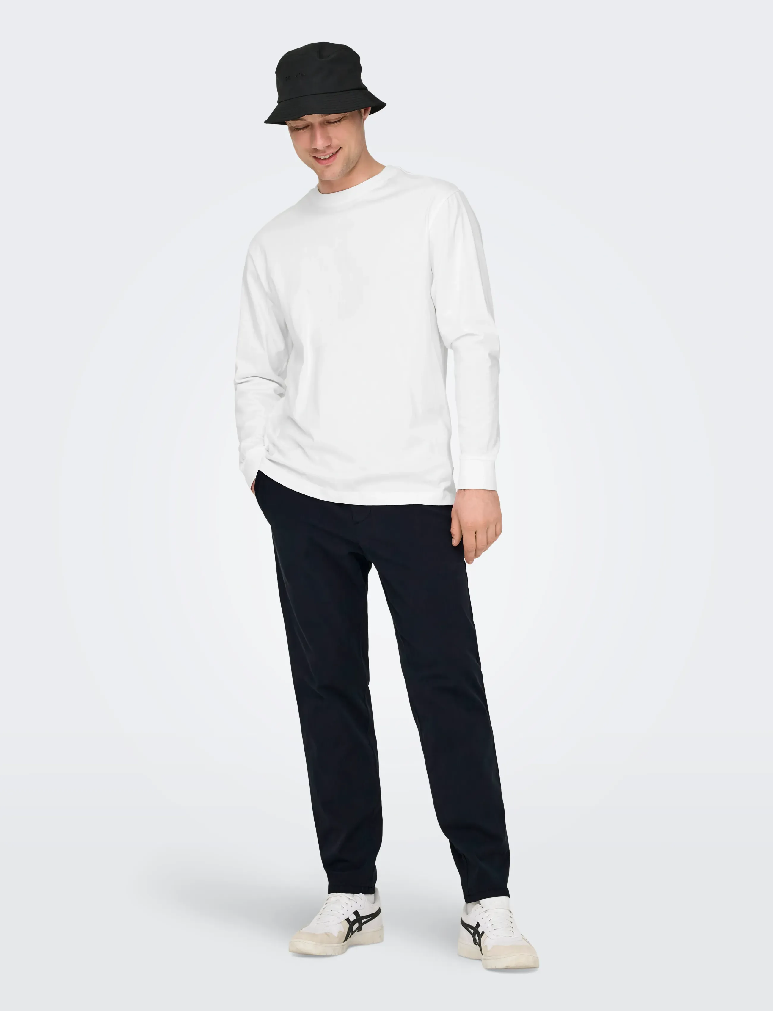ONLY & SONS Onslinus Taper 0183 Pant Noos casual byxor herr – bild 5