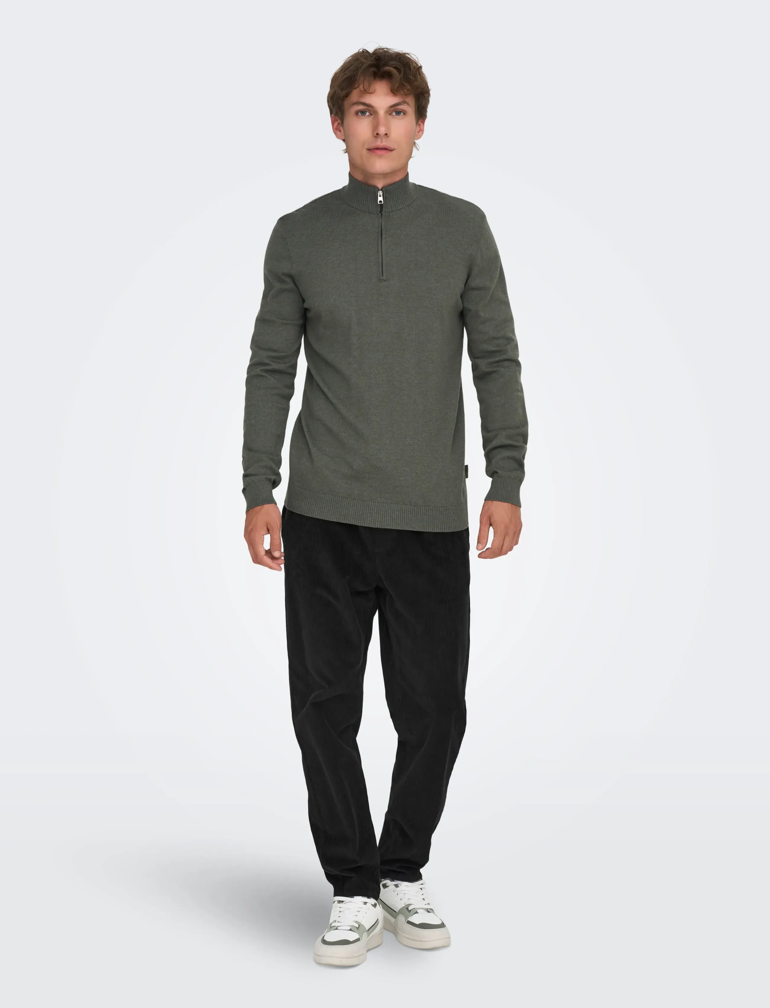 ONLY & SONS - ONSLINUS TAP CORDUROY 0185 PANT NOOS - black - 4