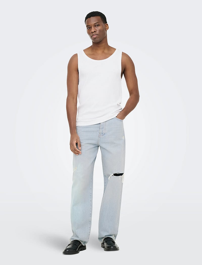 ONLY & SONS - ONSTANNER REG SL TANK TOP NOOS - tank tops - bright white - 4